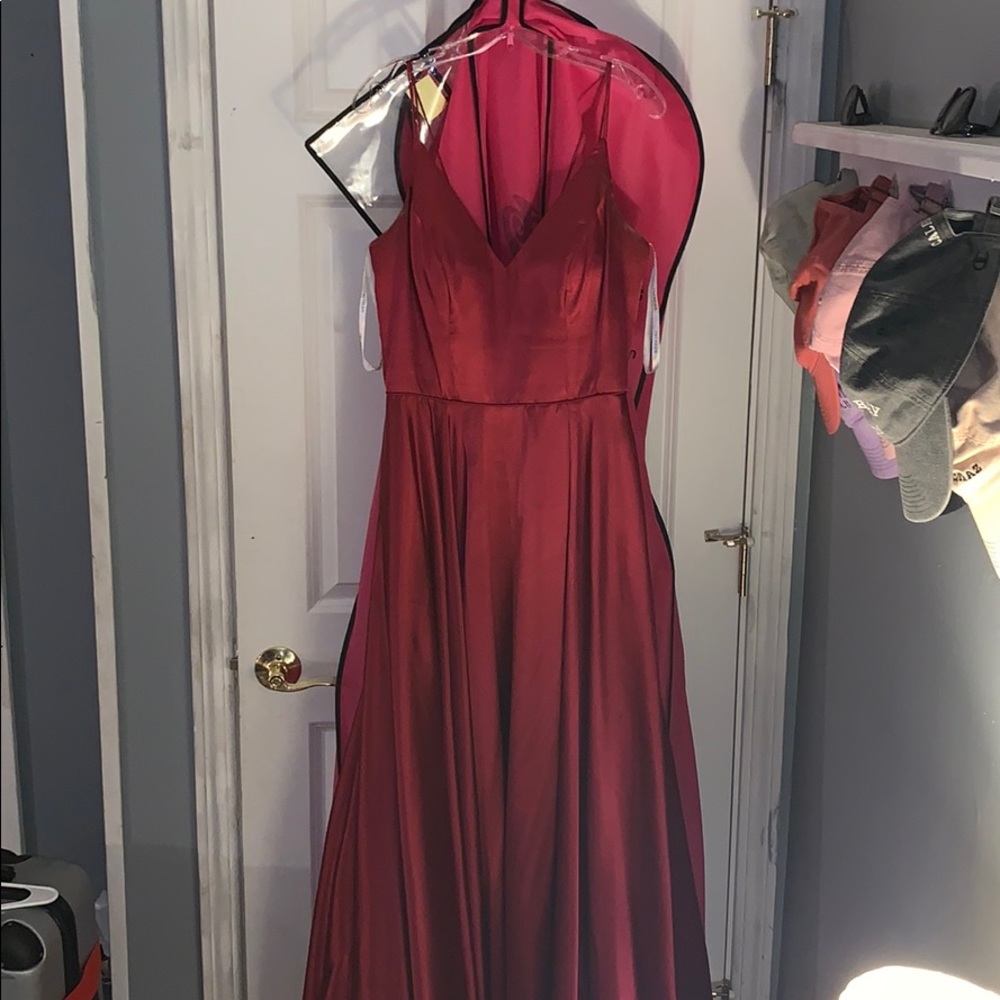 Red Sherri Hill Prom Dress